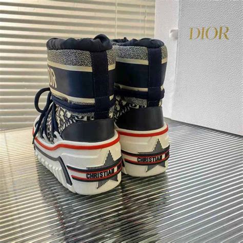 dior boots for snow|DiorAlps Snow Ankle Boot Deep Blue Dior Oblique Shiny Nylon.